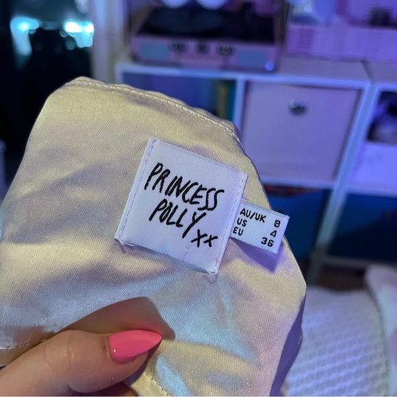 princess polly top - Picture 4 of 4